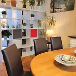 Groepswoning Domus Nimma, Also Work Friendly Tatil Evi *
